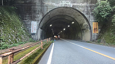 gx016581.mp4_snapshot_01.12_thumb.jpg