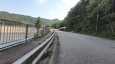 gx016584.mp4_snapshot_06.11_thumb.jpg