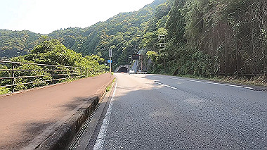 gx016584.mp4_snapshot_10.15_thumb.jpg