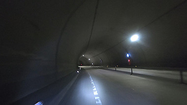 gx016585.mp4_snapshot_00.56_thumb.jpg