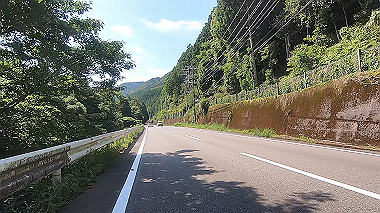 gx016588.mp4_snapshot_00.03_thumb.jpg