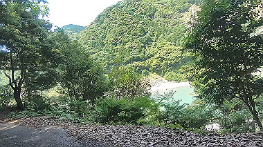 gx016685.mp4_snapshot_02.02_thumb.jpg
