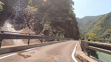 gx016686.mp4_snapshot_00.02_thumb.jpg