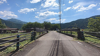 gx016688.mp4_snapshot_00.07_thumb.jpg