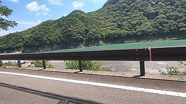 gx016693.mp4_snapshot_00.04_thumb.jpg