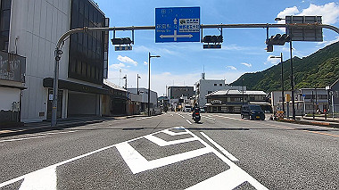 gx016695.mp4_snapshot_03.00_thumb.jpg
