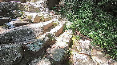gx016700.mp4_snapshot_00.44_thumb.jpg