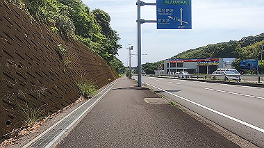 gx016707.mp4_snapshot_01.30_thumb.jpg
