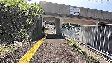 gx016714.mp4_snapshot_03.56_thumb.jpg