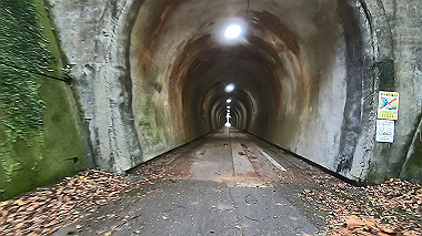gx016715.mp4_snapshot_00.50_thumb.jpg