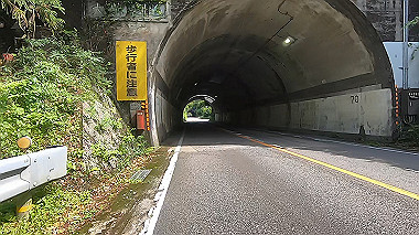 gx016716.mp4_snapshot_01.06_thumb.jpg