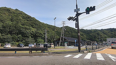 gx016717.mp4_snapshot_01.51_thumb.jpg