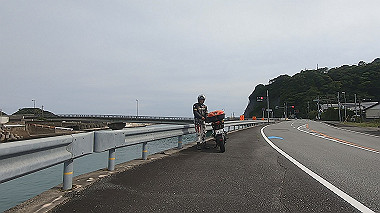 gx016720.mp4_snapshot_01.09_thumb.jpg