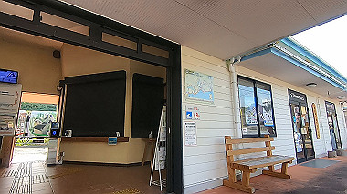 gx016724.mp4_snapshot_05.36_thumb.jpg