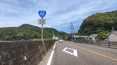 gx016742.mp4_snapshot_02.38_thumb.jpg