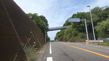 gx016745.mp4_snapshot_01.09_thumb.jpg