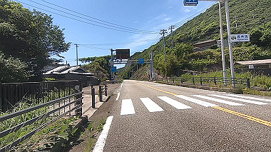 gx016751.mp4_snapshot_17.05_thumb.jpg