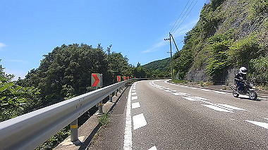 gx016751.mp4_snapshot_18.37_thumb.jpg