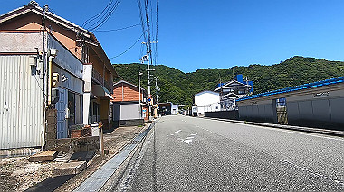 gx016757.mp4_snapshot_00.05_thumb.jpg