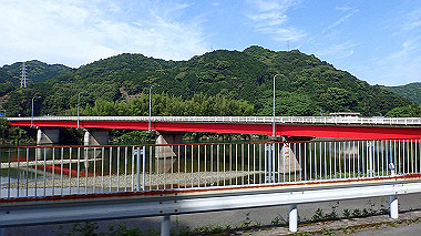 p5290422_thumb.jpg