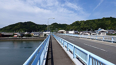 p5290426_thumb.jpg