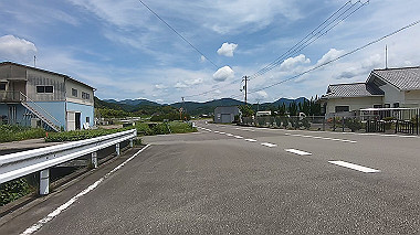gx016520.mp4_snapshot_00.12_thumb.jpg
