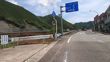 gx016524.mp4_snapshot_00.15_thumb.jpg