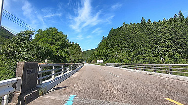 gx016547.mp4_snapshot_02.41_thumb.jpg
