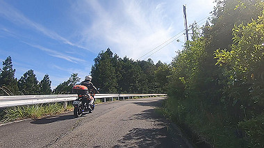 gx016548.mp4_snapshot_10.21_thumb.jpg