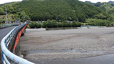p5270052_thumb.jpg