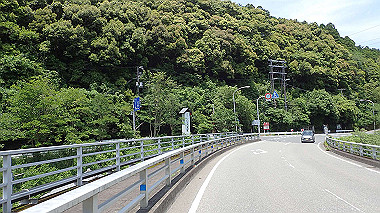 p5270059_thumb.jpg