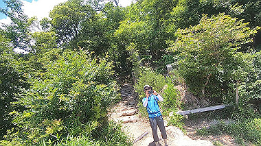 gx016770.mp4_snapshot_05.06_thumb.jpg