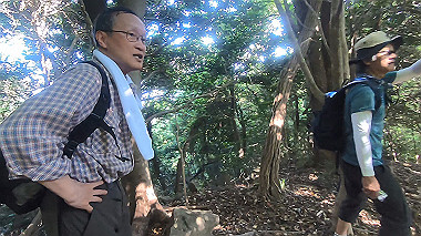 gx016788.mp4_snapshot_02.33_thumb.jpg