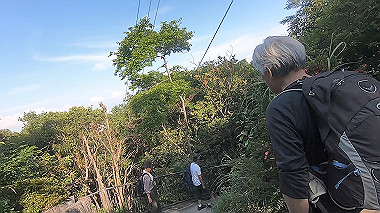 gx016792.mp4_snapshot_00.34_thumb.jpg