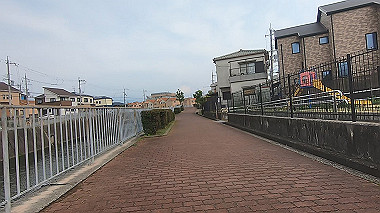gx016806.mp4_snapshot_13.14_thumb.jpg