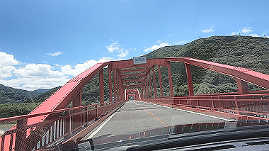 gx016824.mp4_snapshot_00.28_thumb.jpg