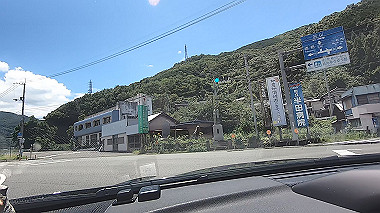 gx016825.mp4_snapshot_00.04_thumb.jpg