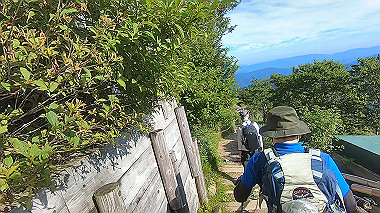 gx016869.mp4_snapshot_00.18_thumb.jpg