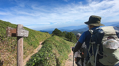 gx016869.mp4_snapshot_01.13_thumb.jpg