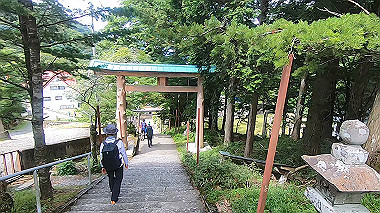 gx016883.mp4_snapshot_00.29_thumb.jpg