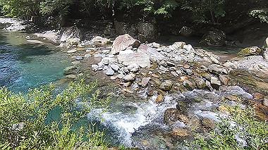 gx016890.mp4_snapshot_00.24_thumb.jpg