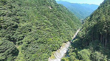 gx016900.mp4_snapshot_00.23_thumb.jpg