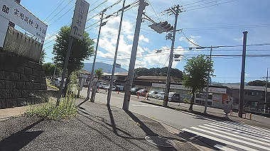 gx016909.mp4_snapshot_01.11_thumb.jpg