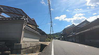 gx016911.mp4_snapshot_00.36_thumb.jpg