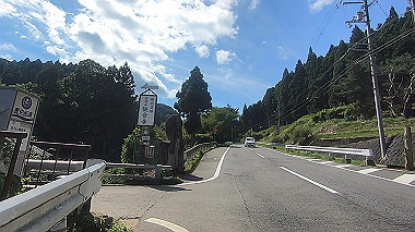 gx016912.mp4_snapshot_02.01_thumb.jpg