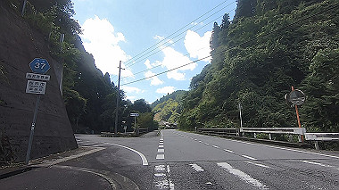 gx016915.mp4_snapshot_01.06_thumb.jpg