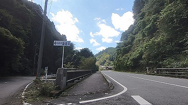 gx016915.mp4_snapshot_01.17_thumb.jpg