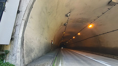 gx016915.mp4_snapshot_09.45_thumb.jpg