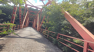gx016930.mp4_snapshot_01.00_thumb.jpg