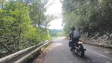gx016930.mp4_snapshot_02.49_thumb.jpg